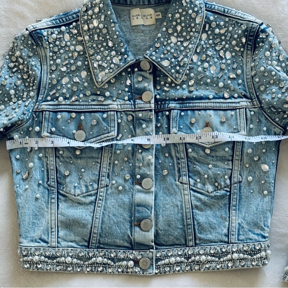 NWOT! Alice + Olivia Nelson Embellished Denim Jacket, Size XS - Picture 15 of 17